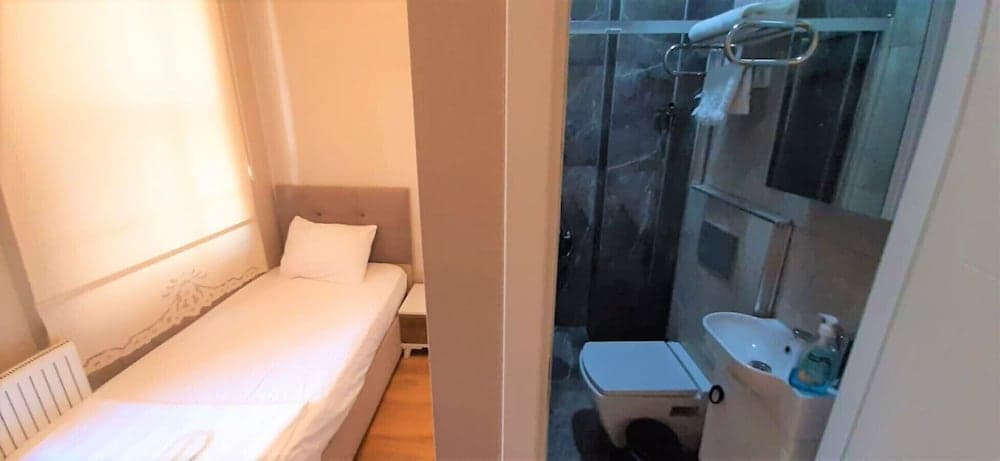 Valide I Suit - Image 1
