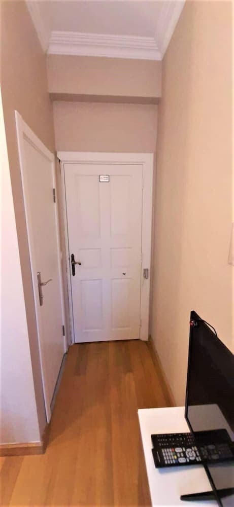 Valide I Suit - Image 4