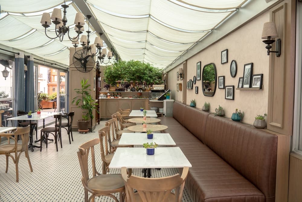 Niles Otel İstanbul - Özel Sınıf - Image 3