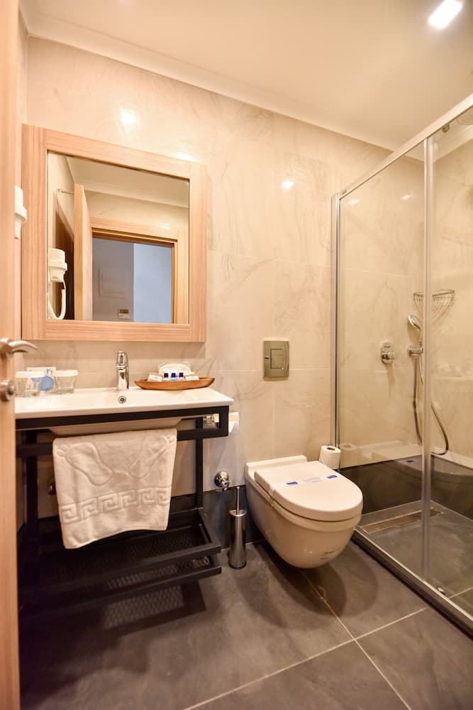 Alesta Midtown - Image 2