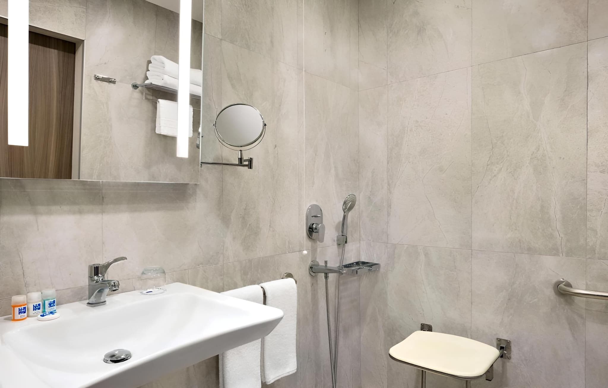 Tryp by Wyndham Istanbul Taksim - Image 4