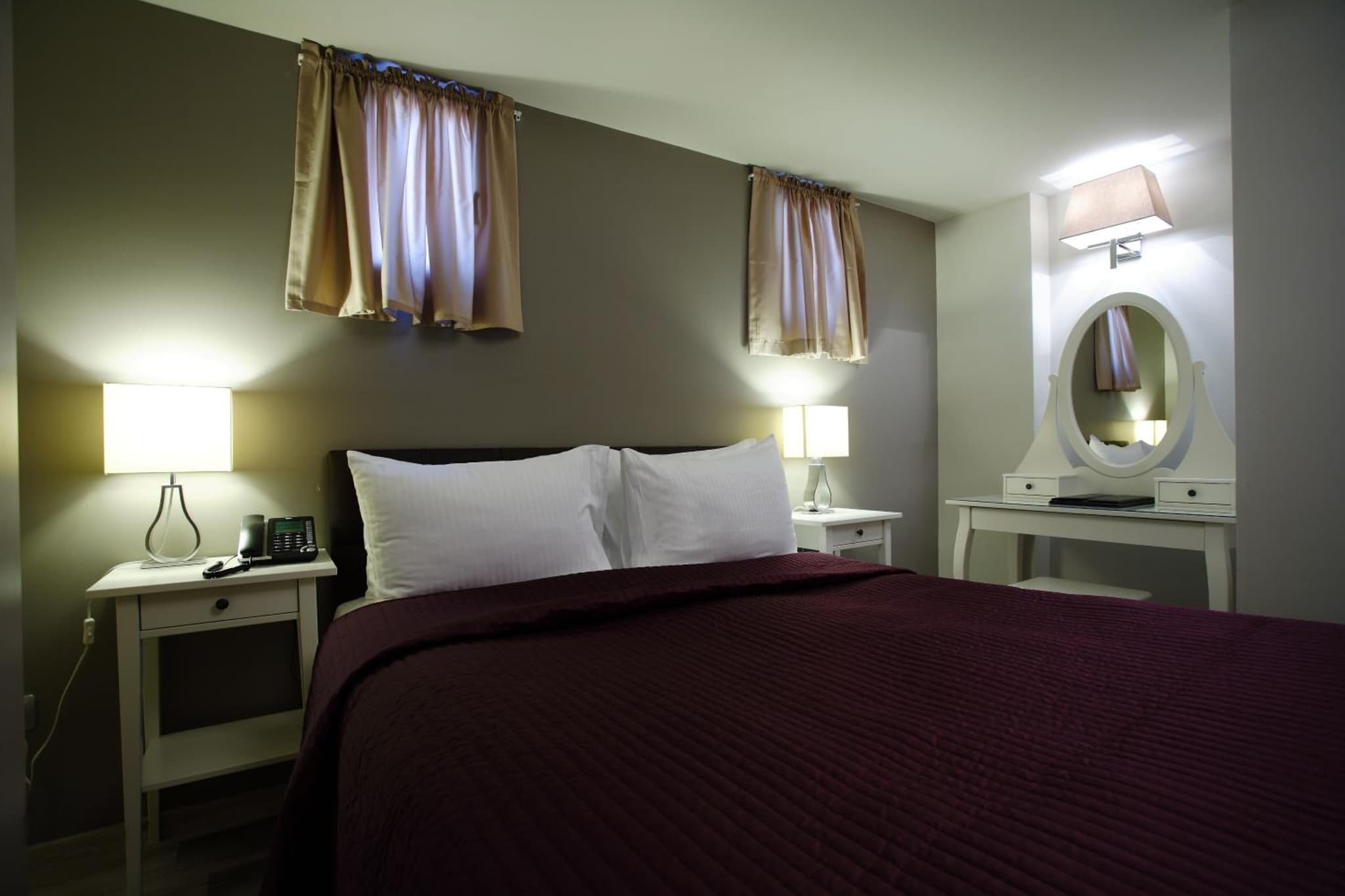 Home Stay Home Sisli - Image 3