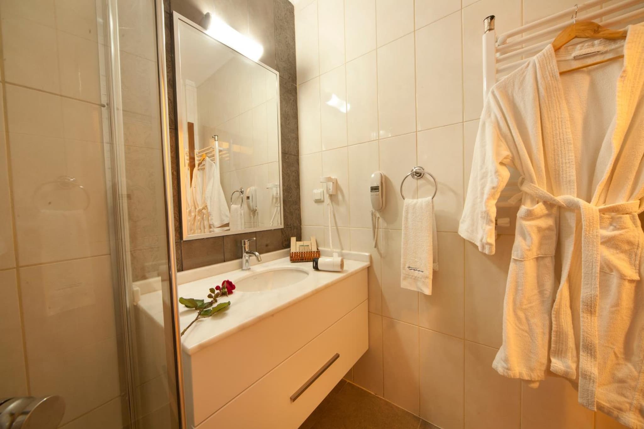 Turquhouse Otel - Image 3