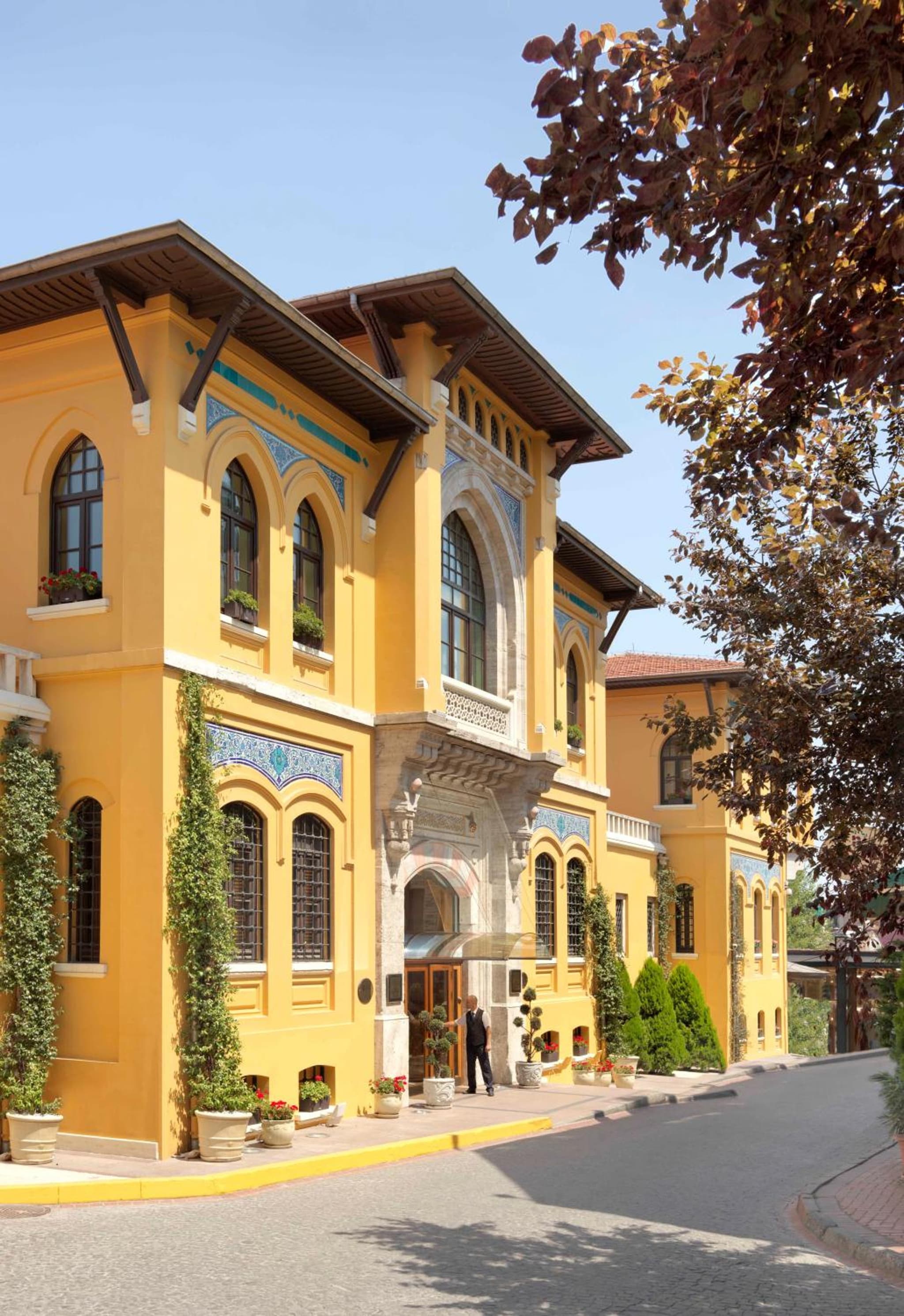 Four Seasons Hotel Istanbul at Sultanahmet - Image 2