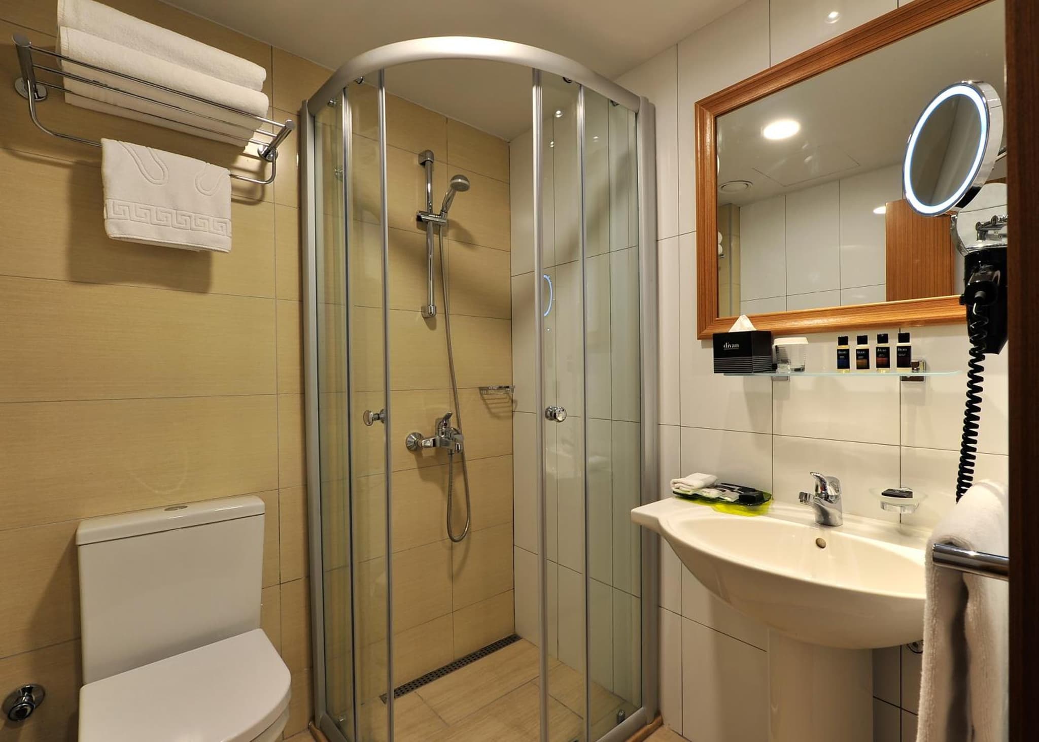 Divan Istanbul City - Image 4