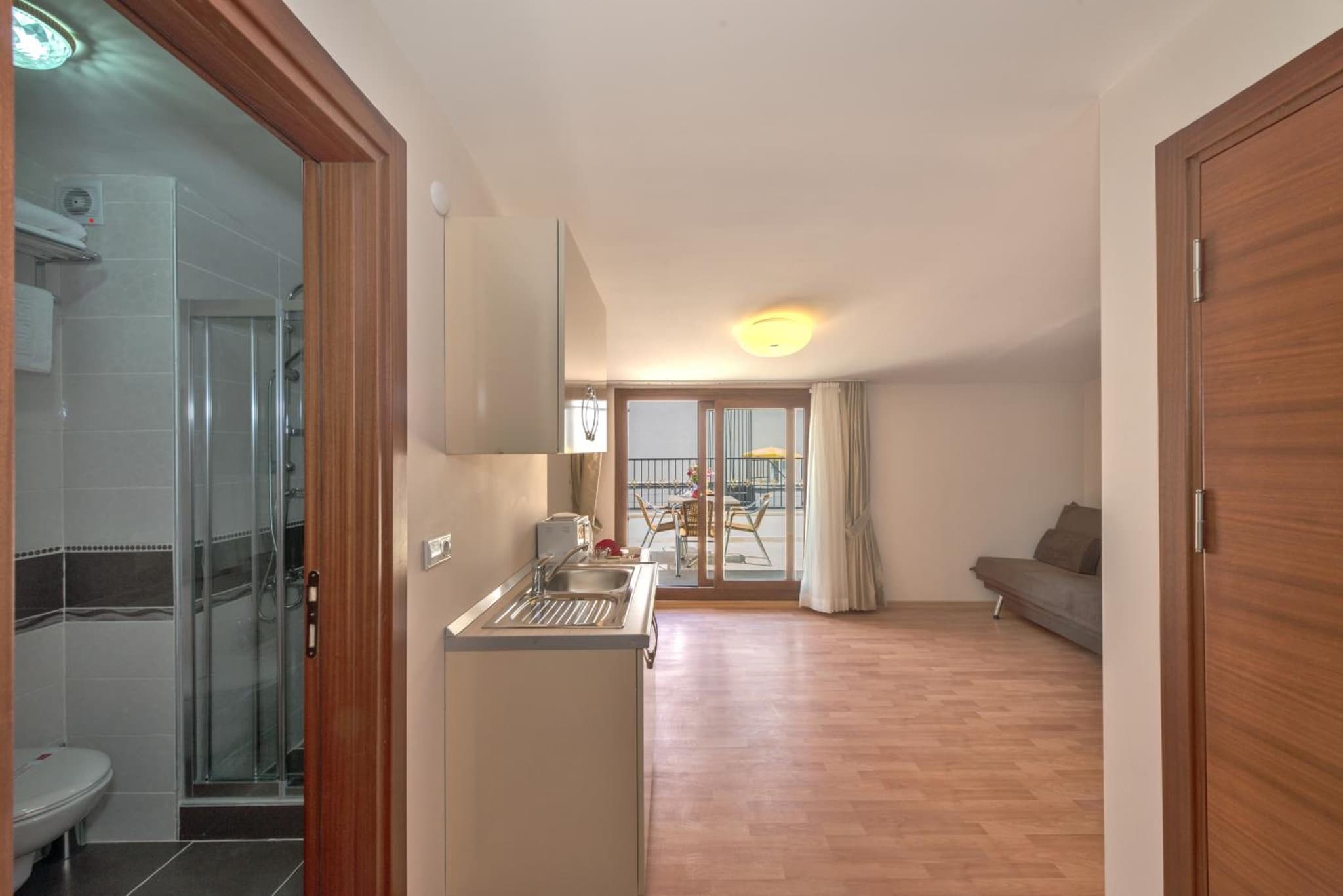 Taxim Otel Marin - Image 1