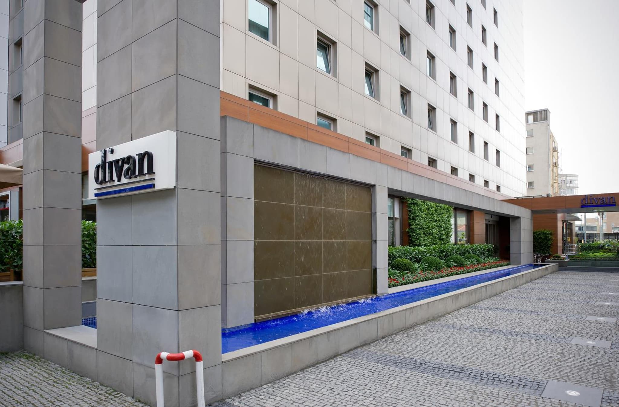 Divan Istanbul City - Image 2