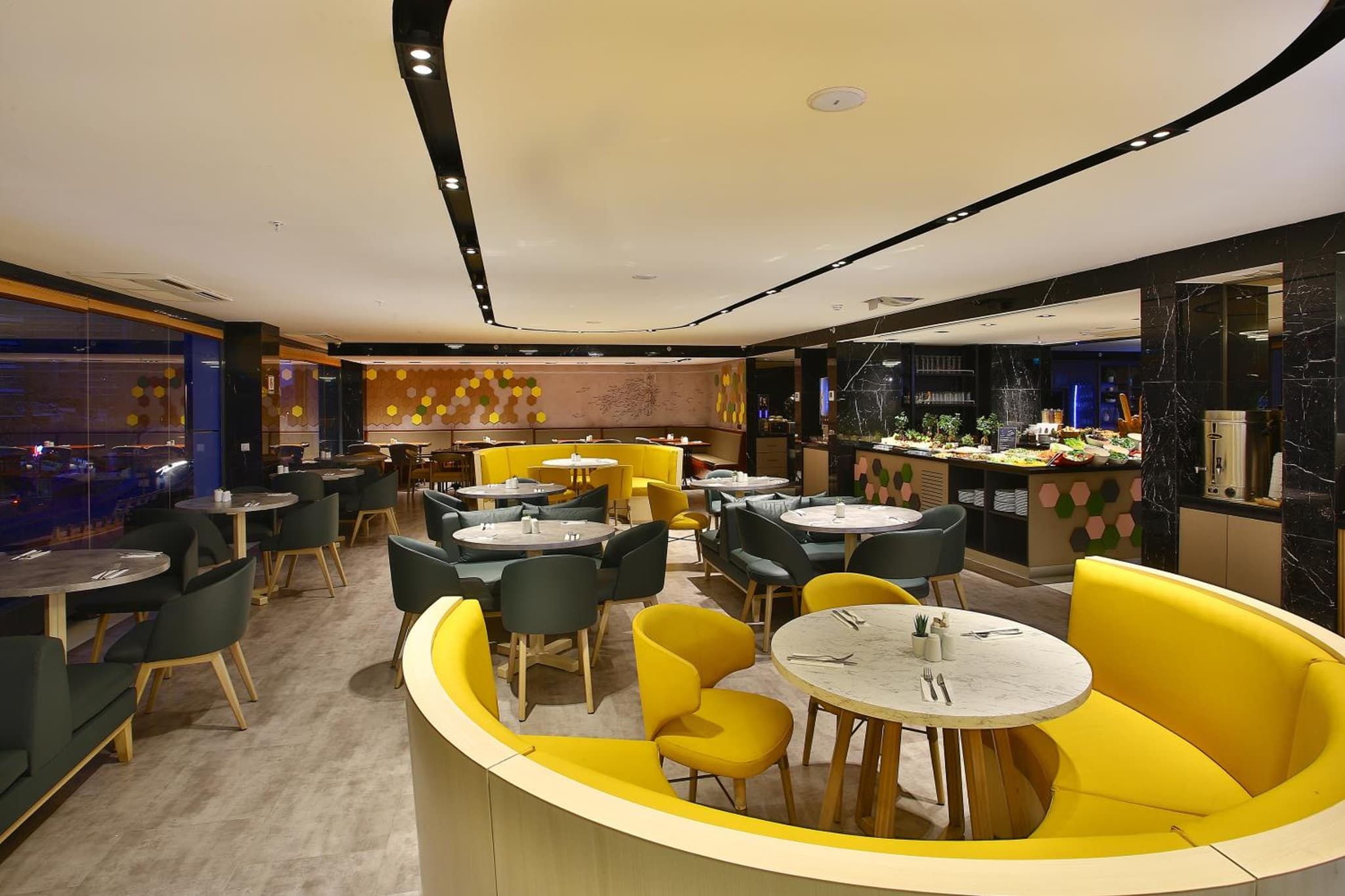 ibis Styles İstanbul Bomonti - Image 1