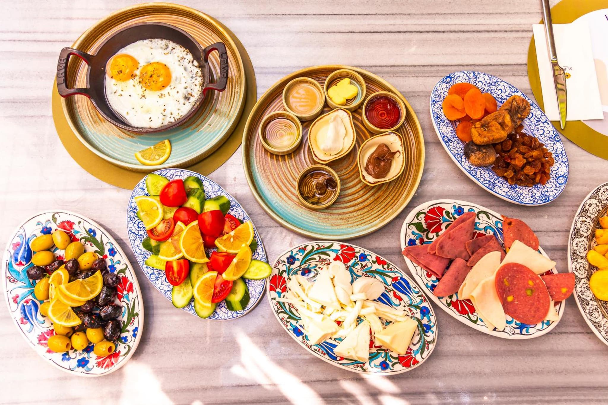 Sura Hagia Sophia Otel - Image 2