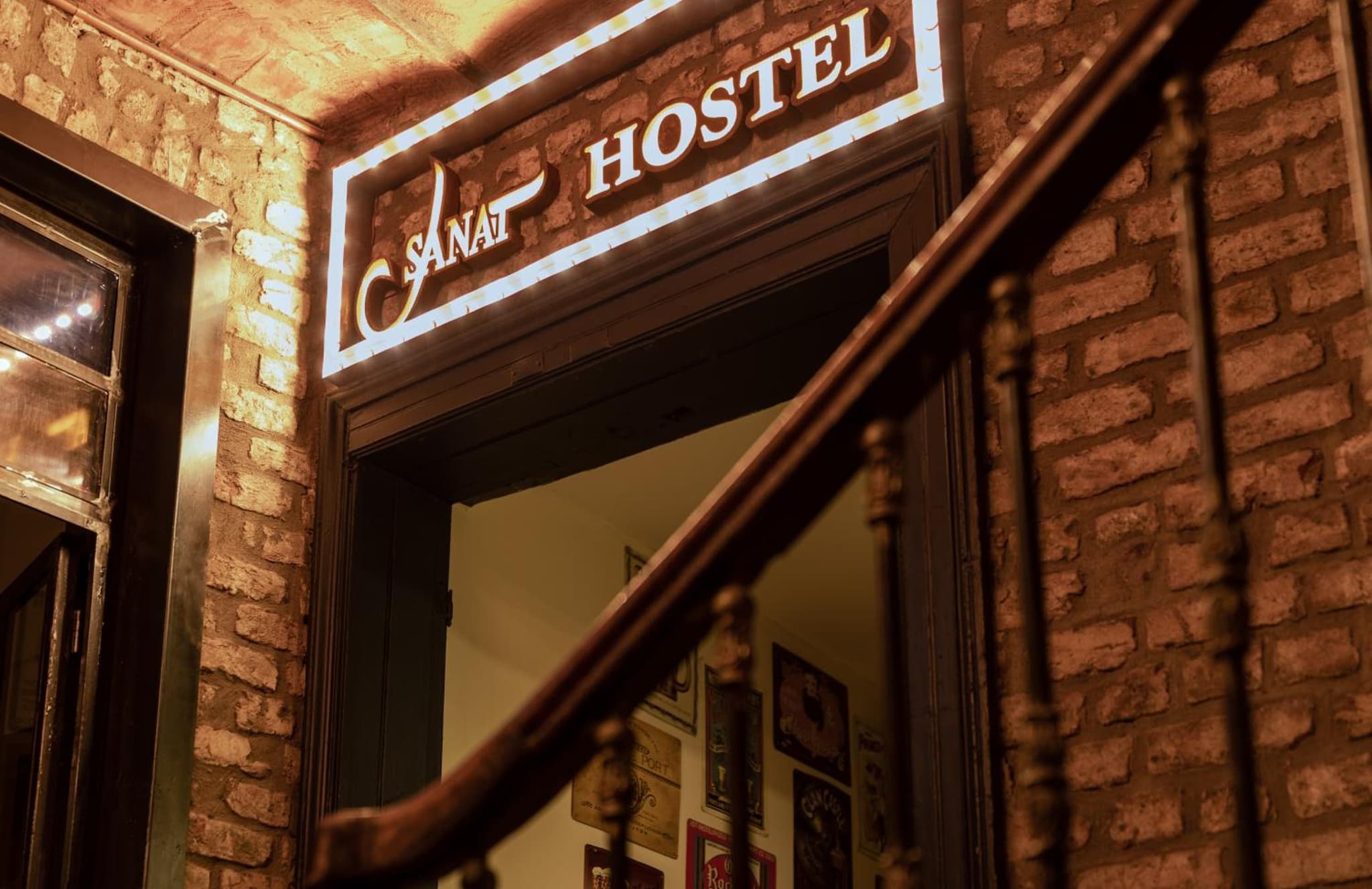 Sanat Hostel Taksim - Image 1