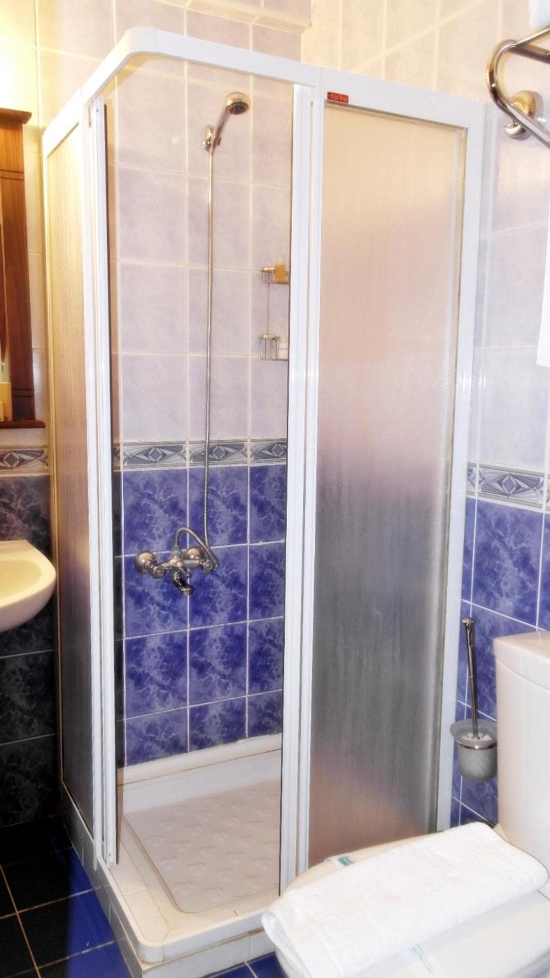 Turquhouse Otel - Image 1