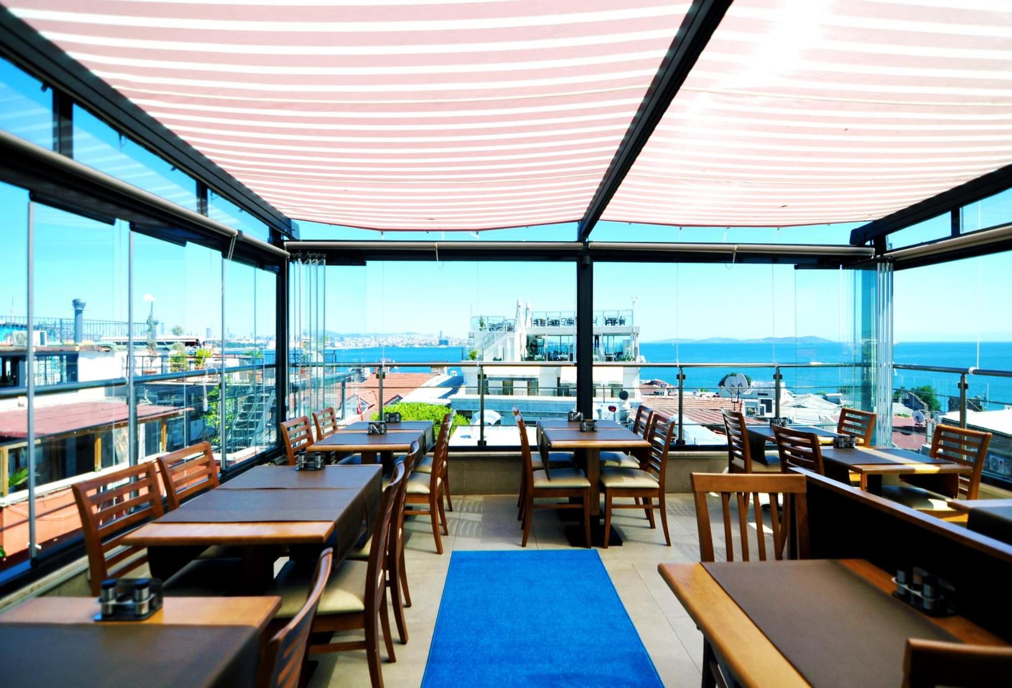 Seraglio Otel & Süitler - Image 1