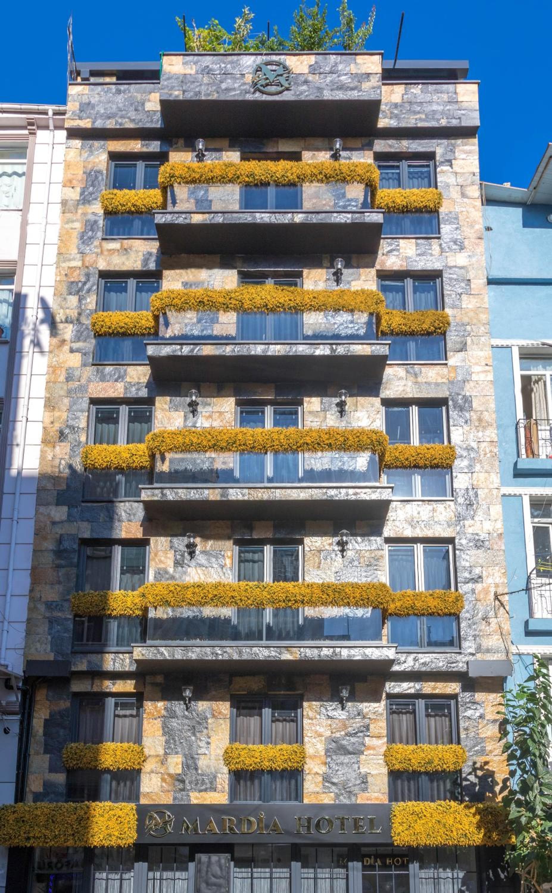 Mardia Otel - Image 1