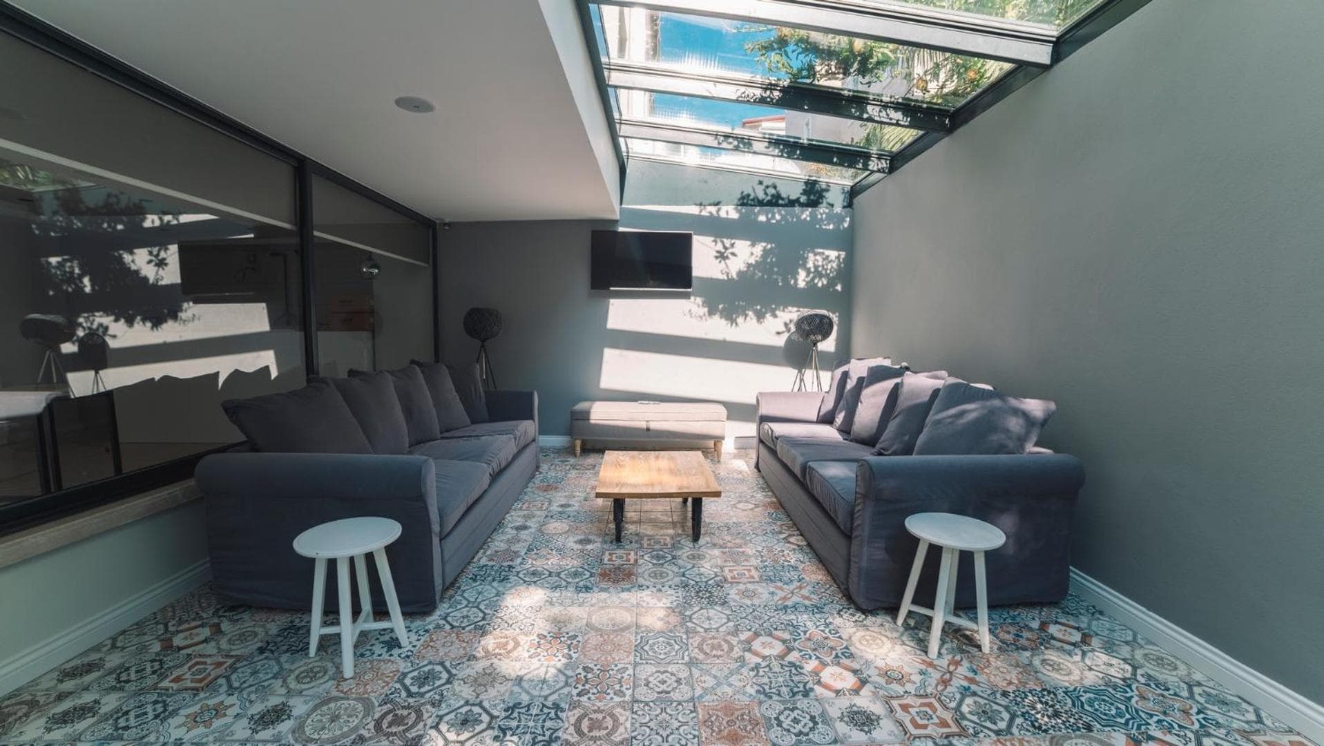 The Mori Club Hotel - Image 1