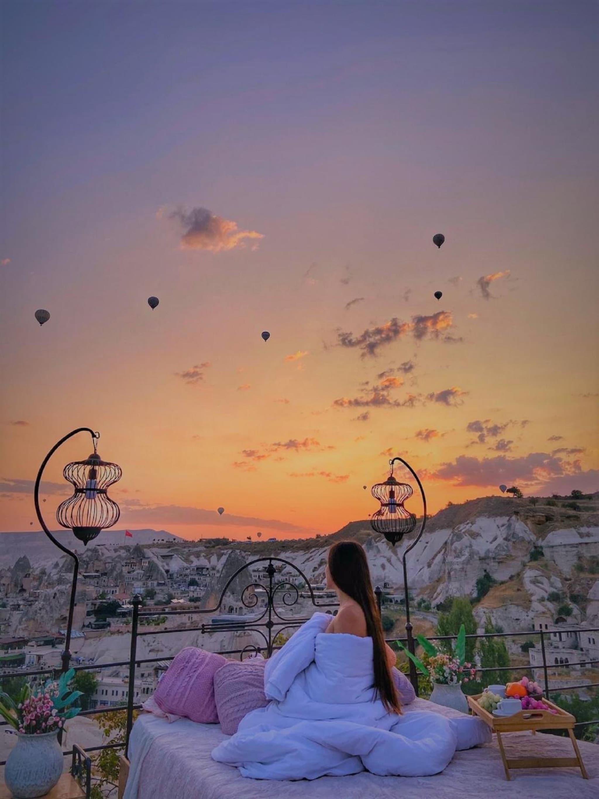 Traveller's Cave Hotel - Image 3