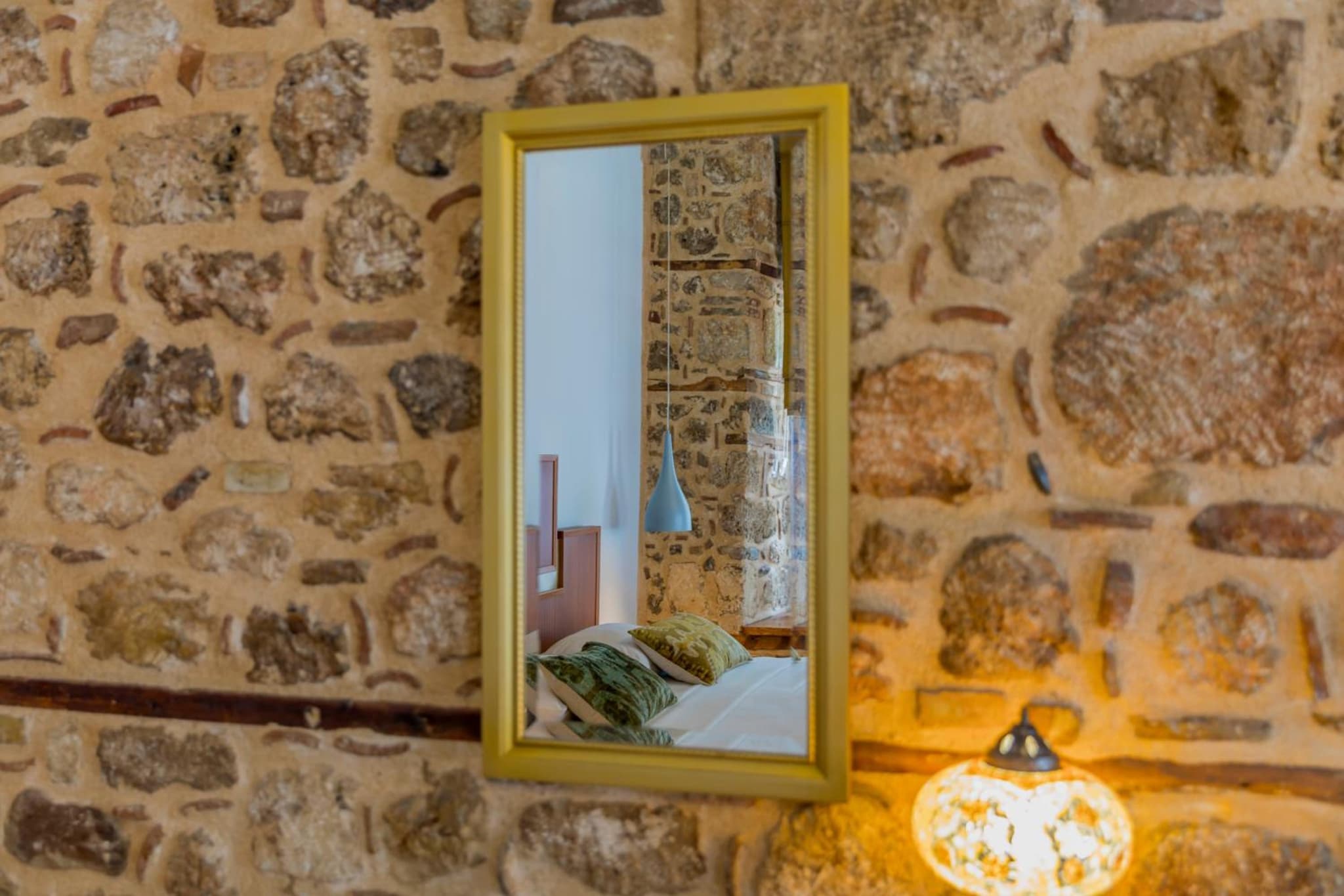 Delight Deluxe Hotel - Image 3