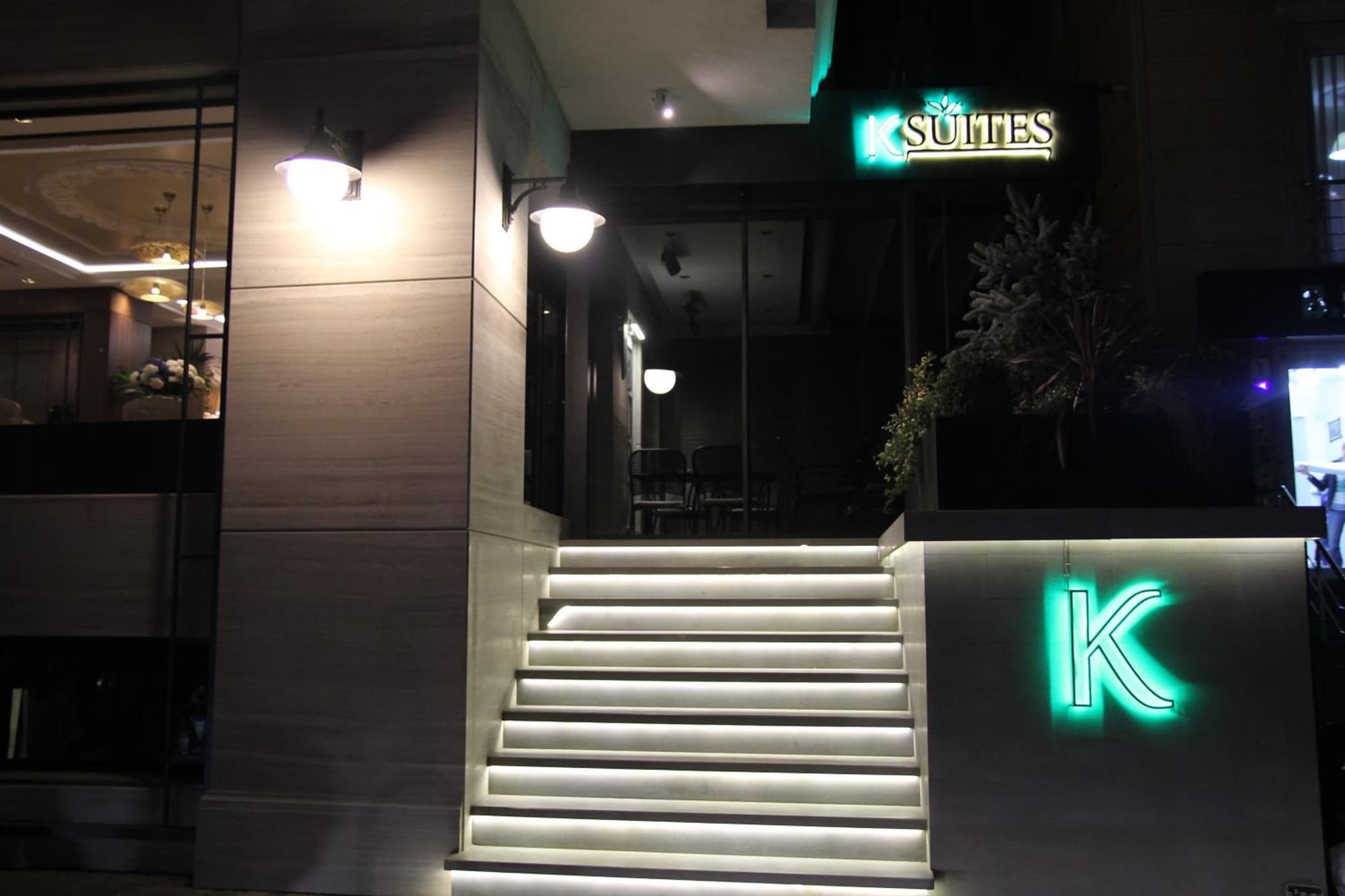 K Suites Otel - Image 1