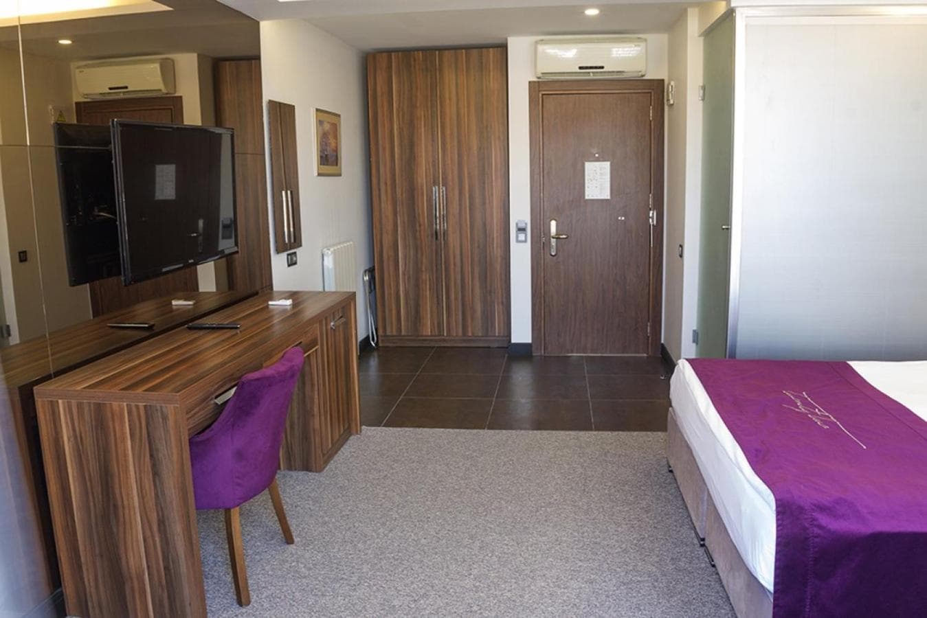 The 22 Hotel - Image 1