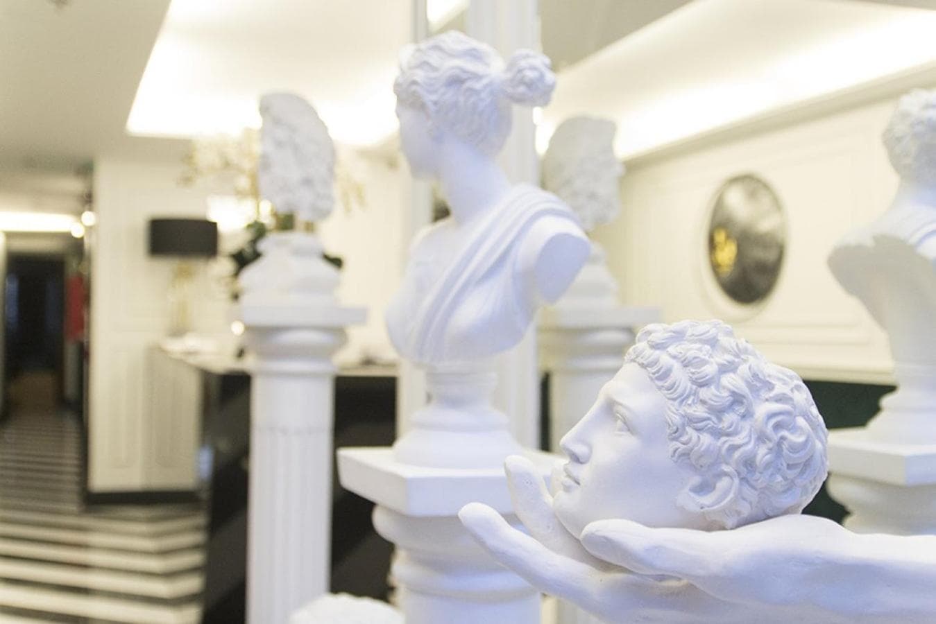 The 22 Hotel - Image 4