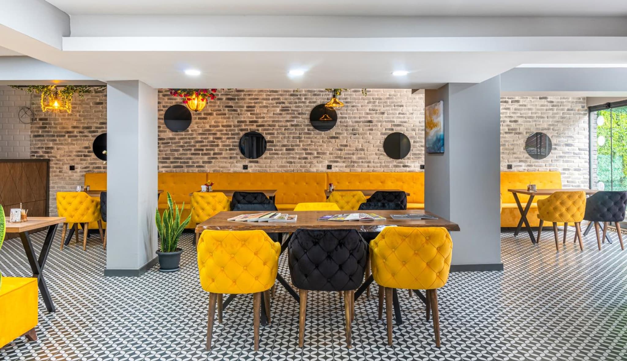 Lorem Otel - Image 1