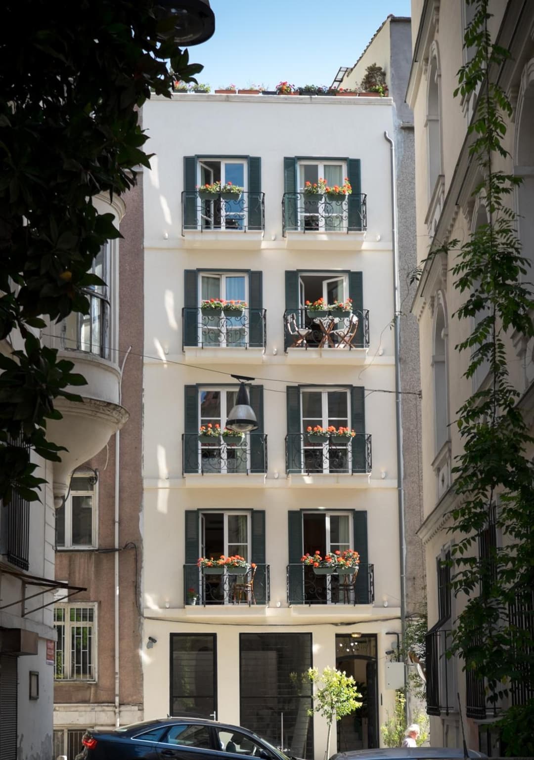 Pera Neuf fotoğrafı