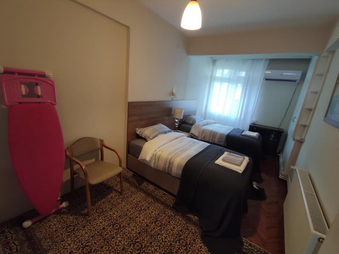 Cozy Apartment by the Sea with Private Free Beach fotoğrafı