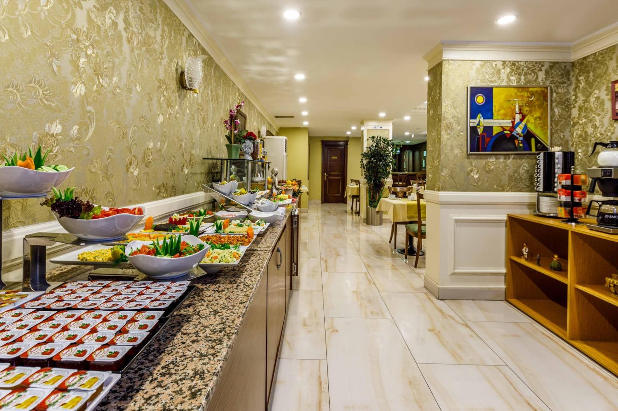 Golden Crown Otel - Image 4