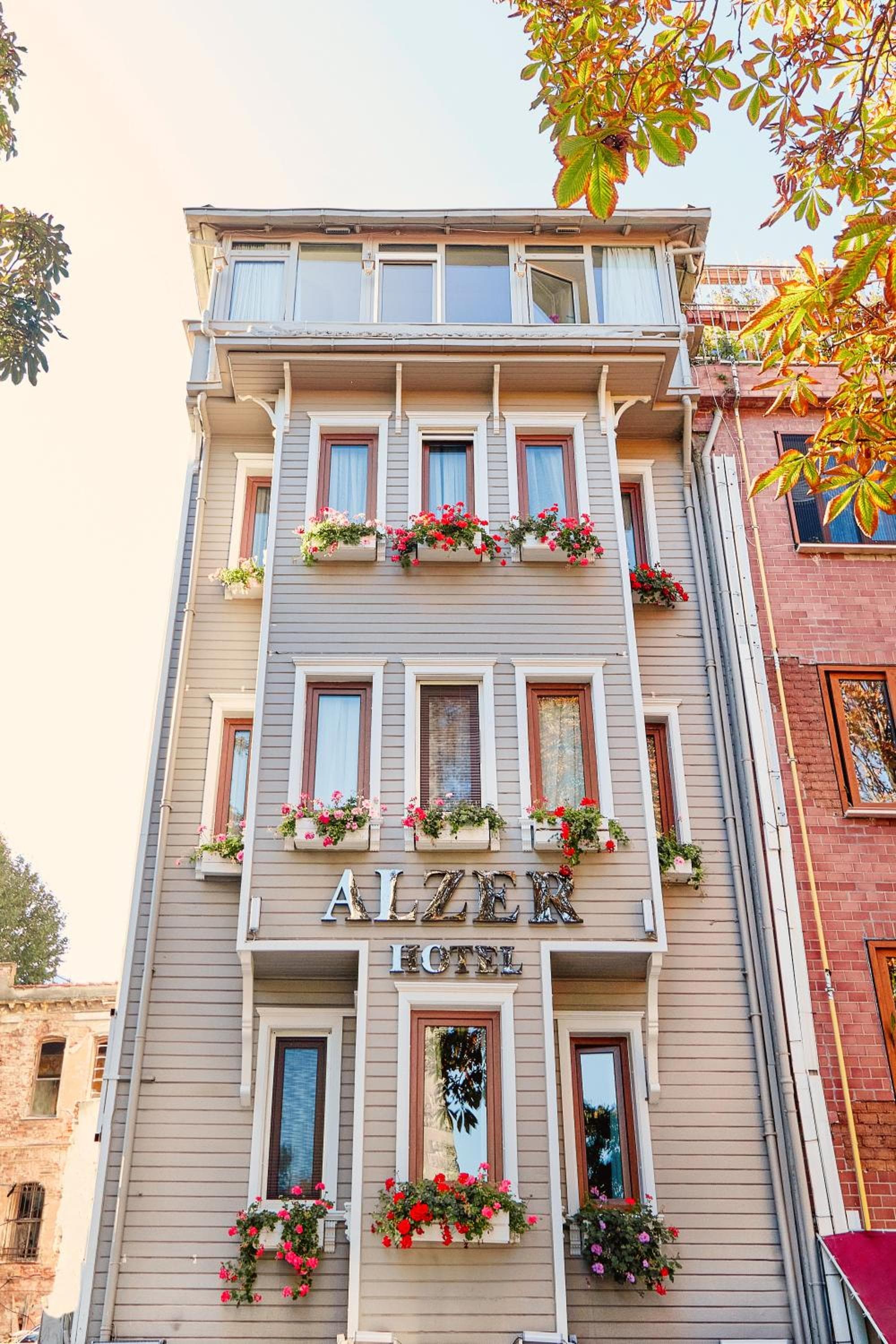 Alzer Otel Özel Sınıf - Image 1