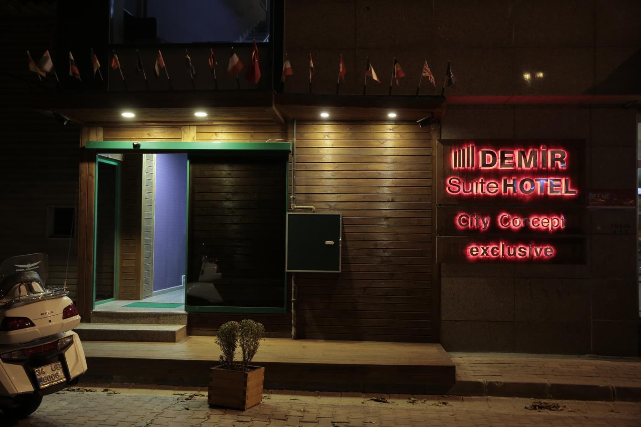 Demir Suite Otel - Image 1