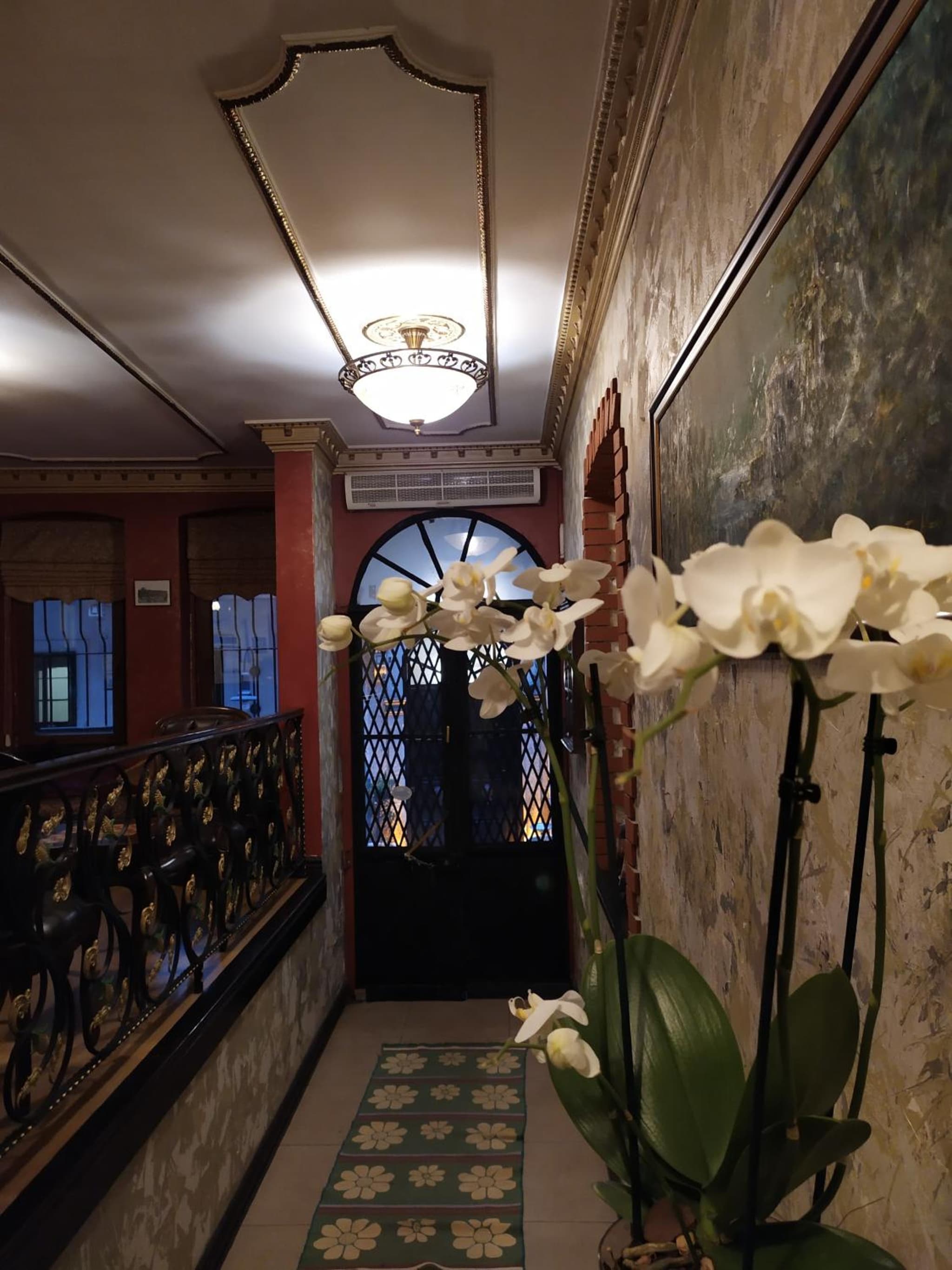 Istanbul Irish Otel - Image 3