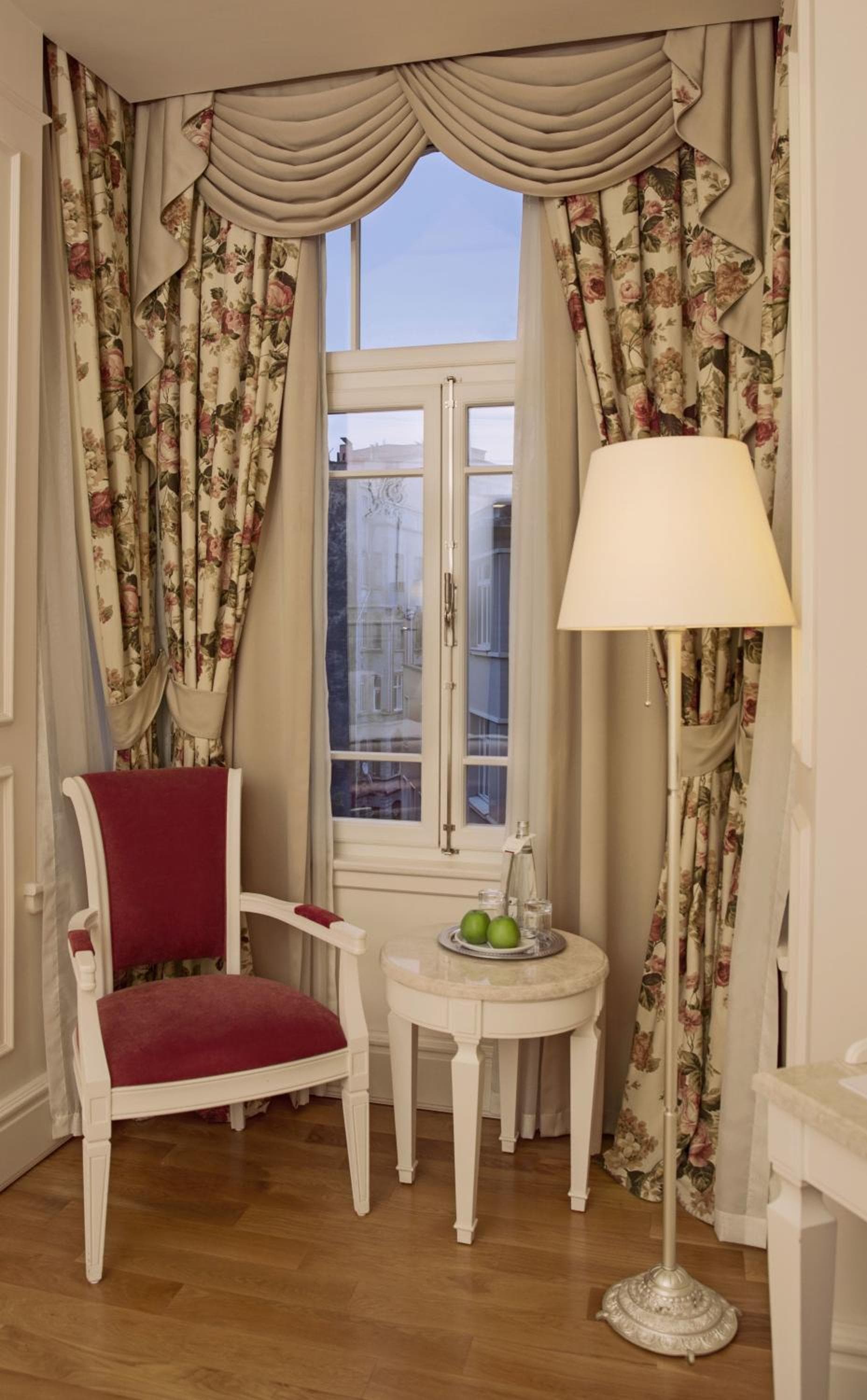 Corinne Art & Boutique Otel - Image 4