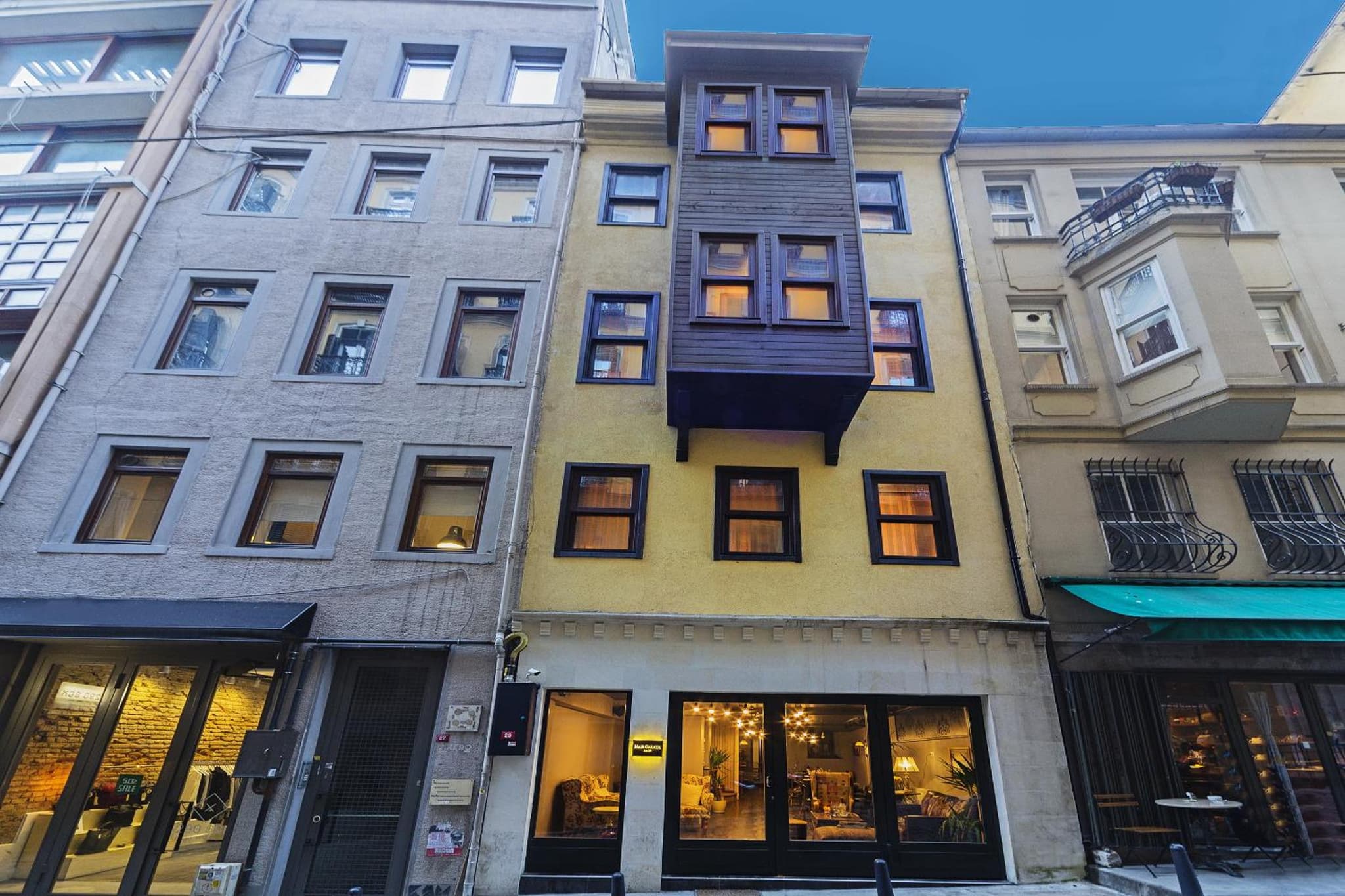 Meroddi Galata Mansion - Image 1