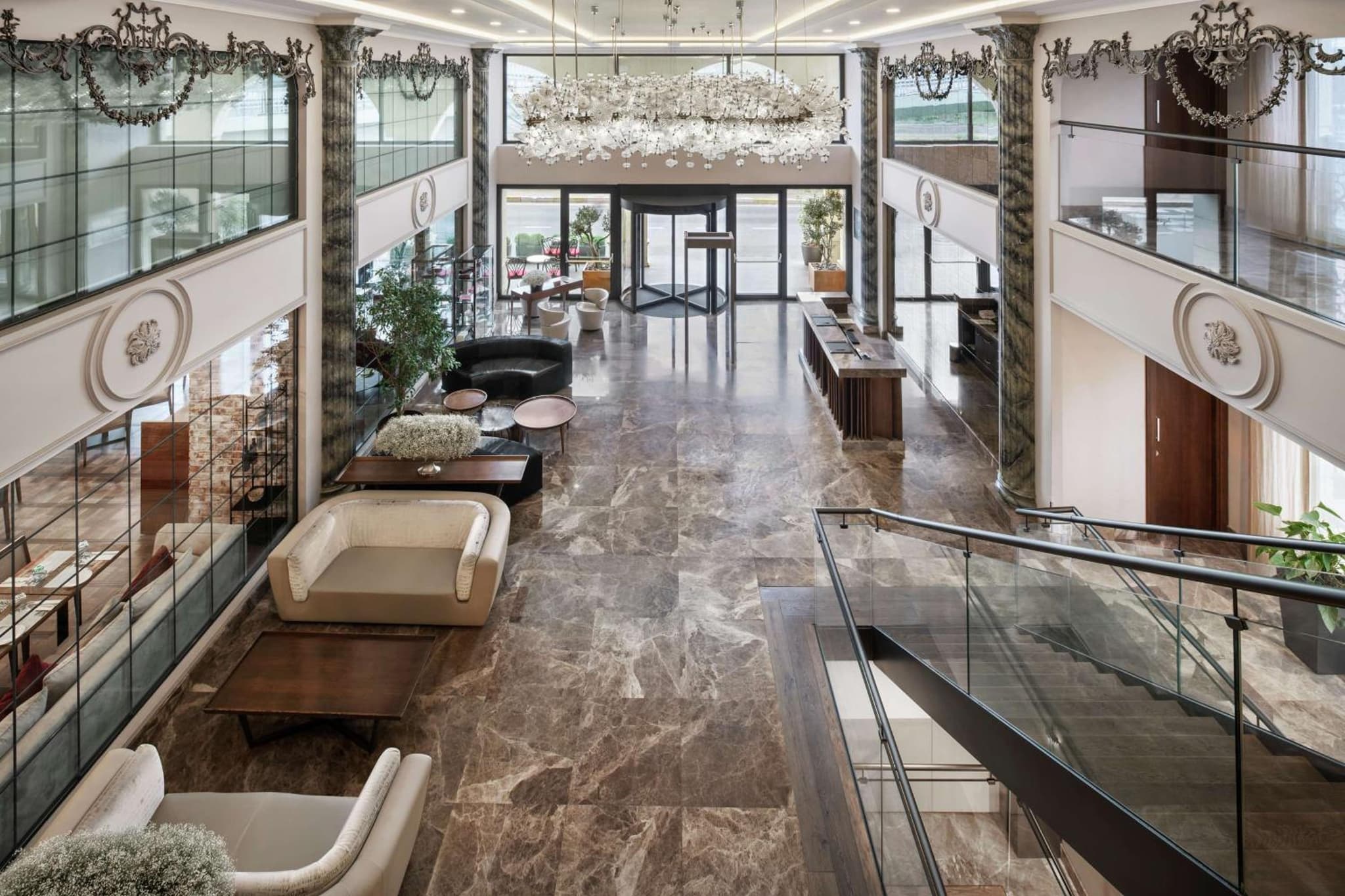 DoubleTree by Hilton İstanbul Esentepe - Image 1