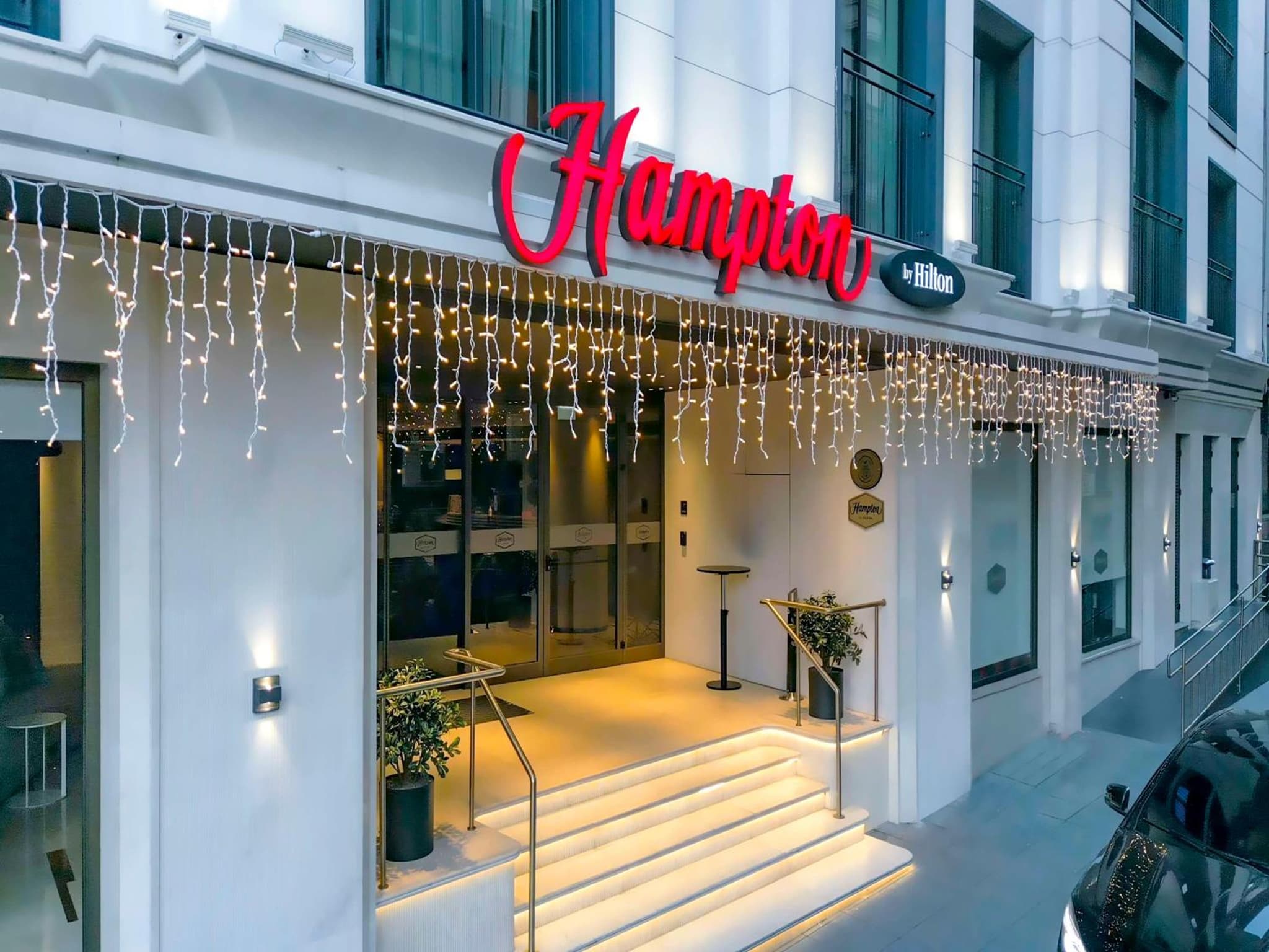 Hampton By Hilton İstanbul Eski Şehir - Image 1