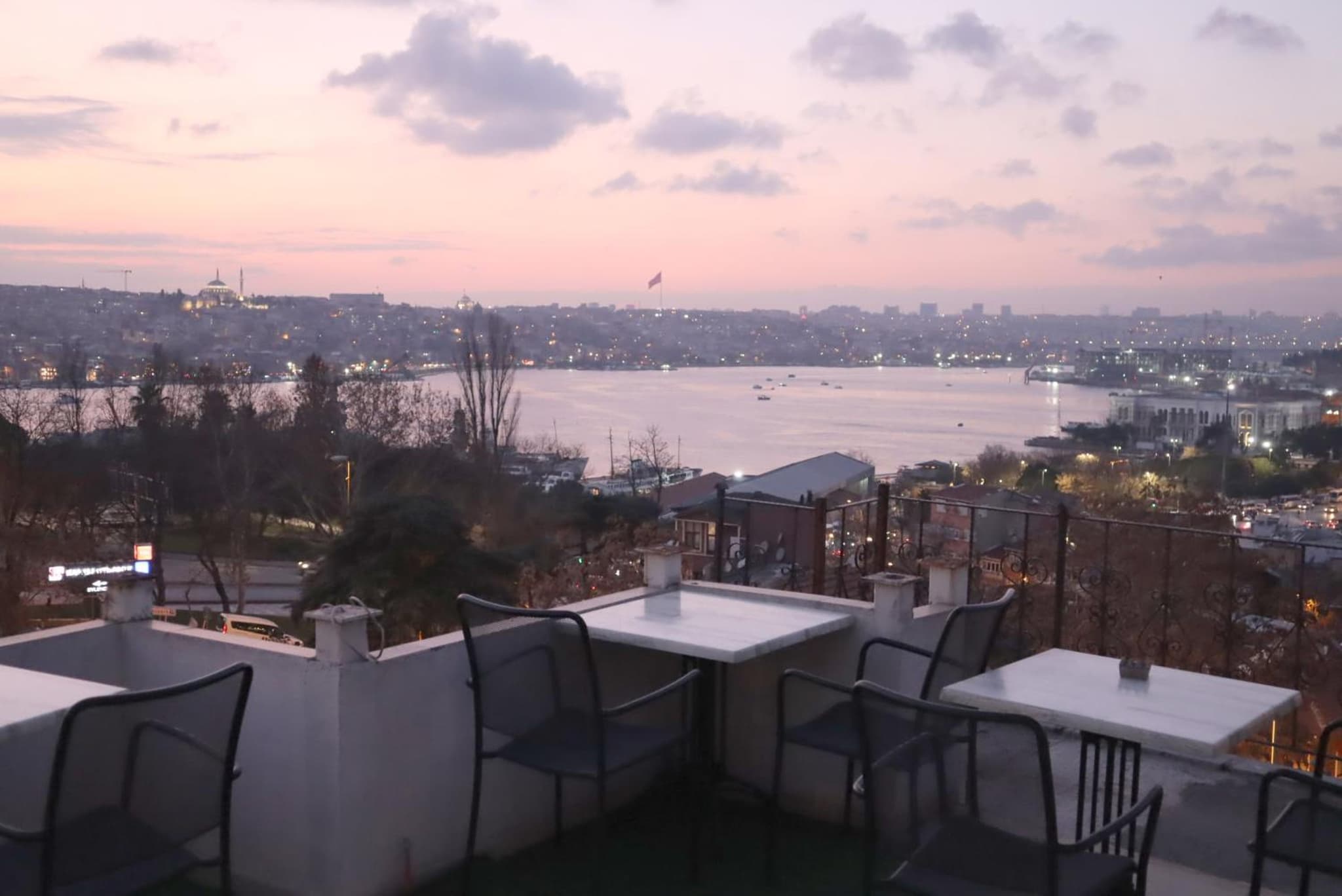 Galata İstanbul Otel - Image 4