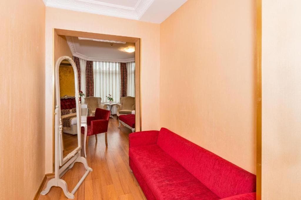 Hotel Santa Hill - Image 4