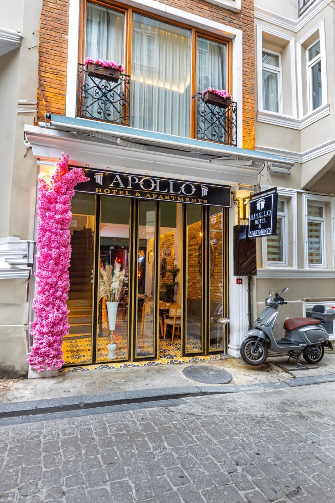APOLLO HOTEL & APARTMENtS fotoğrafı