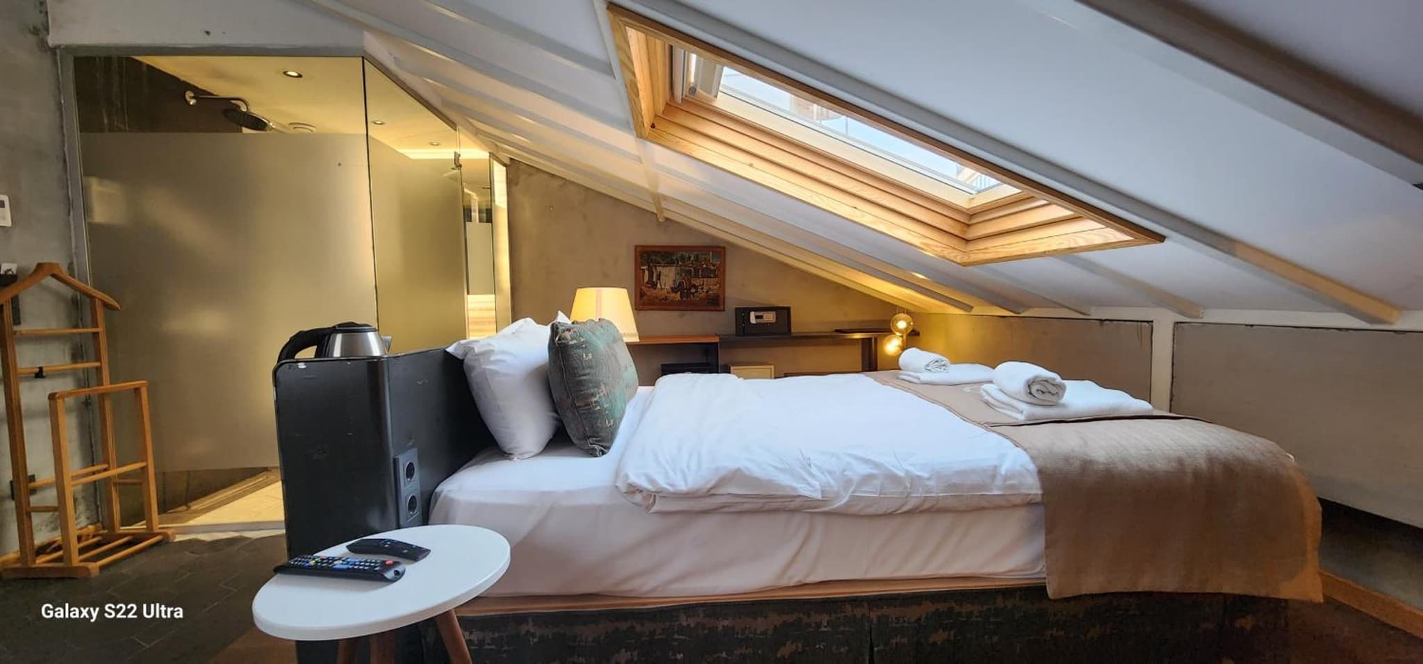 Aleksandr Pera Otel - Image 4