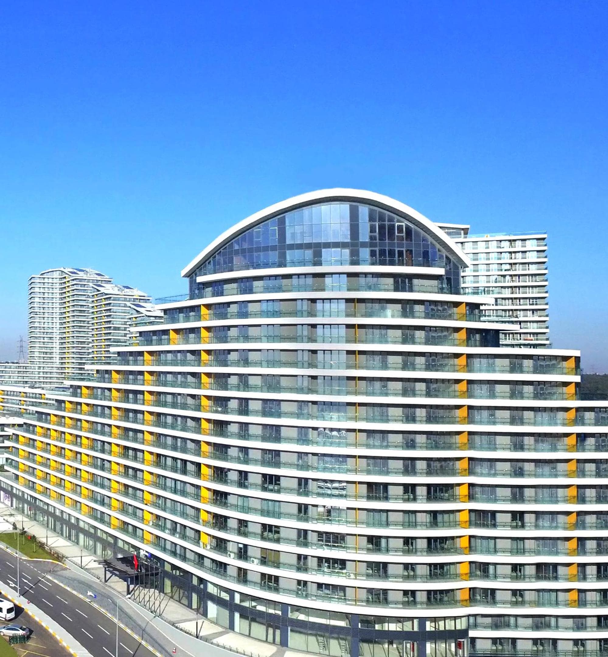 The Superior Living Batışehir - Image 2