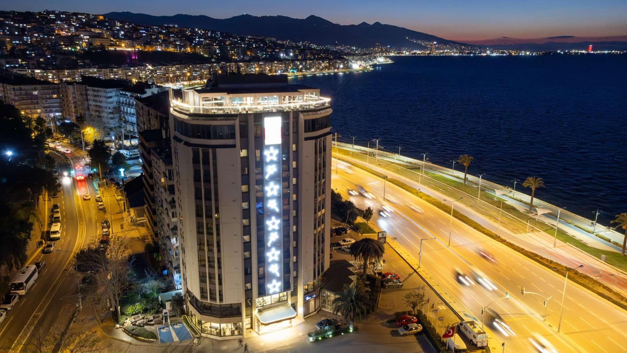 Best Western Plus Hotel Konak - Image 1