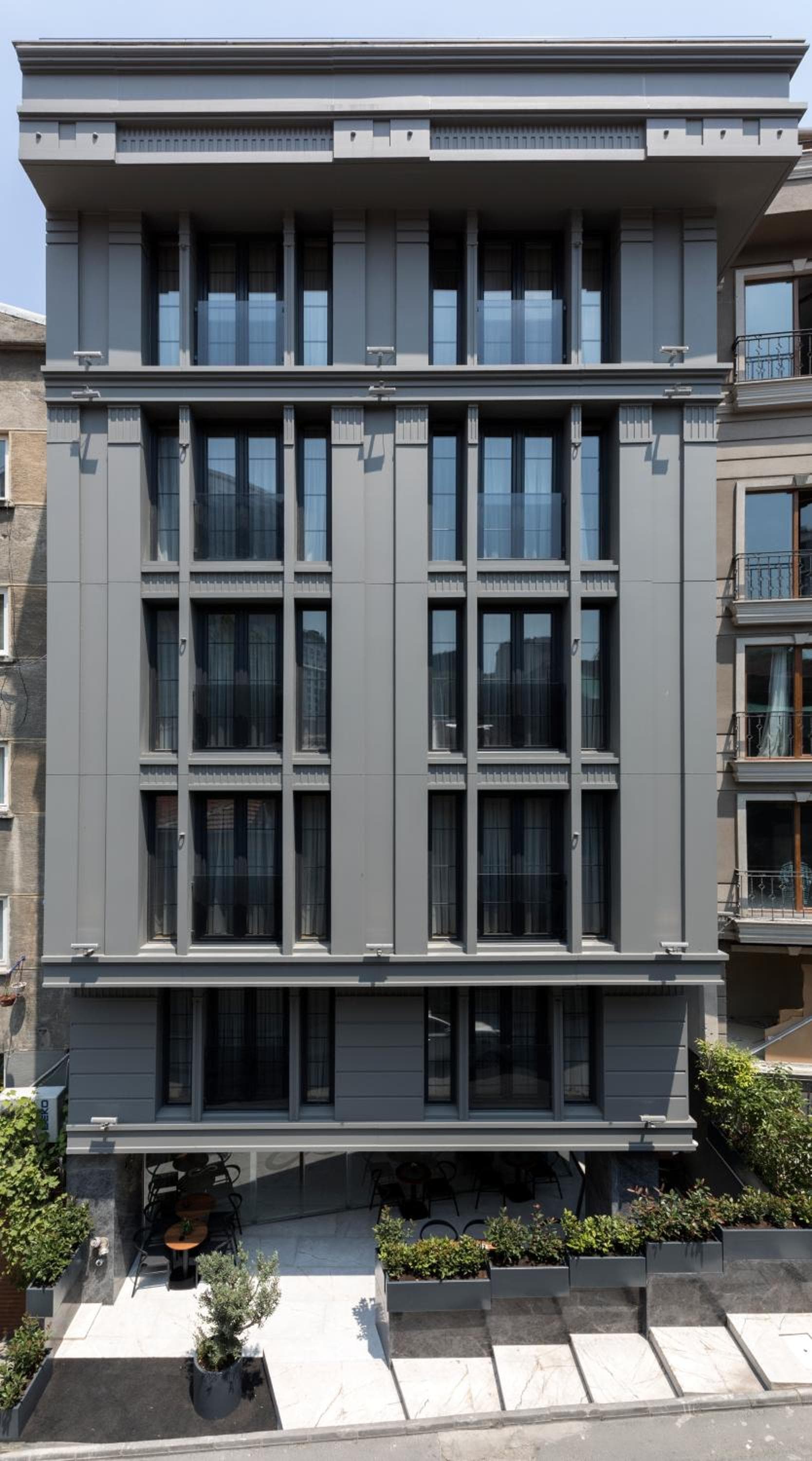 Endless Art Hotel-Special Category - Image 1