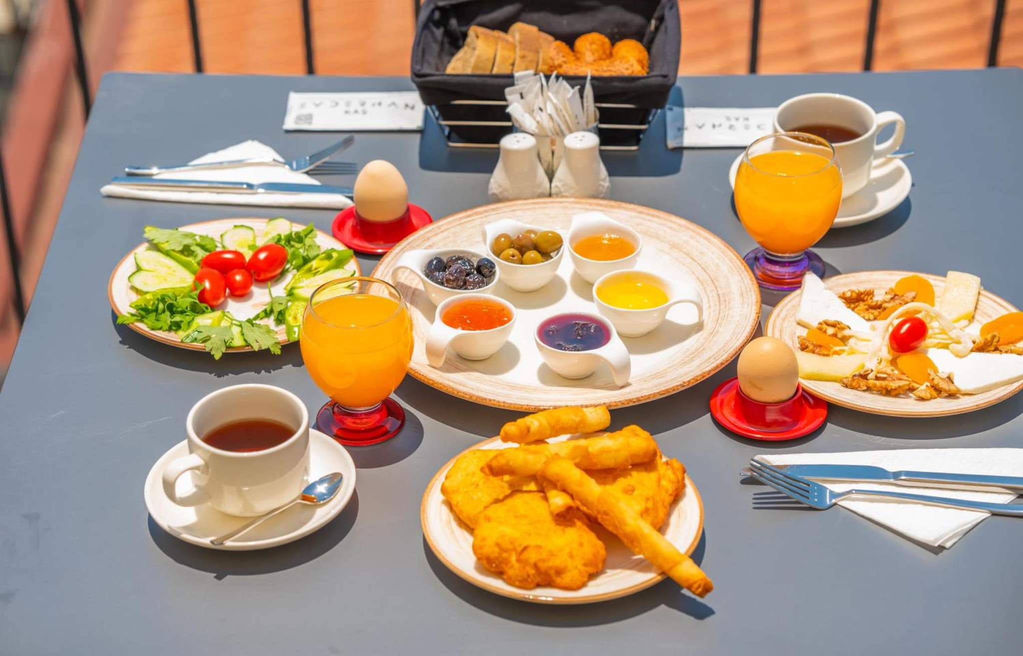 KAŞ EVDERHAN - Image 1