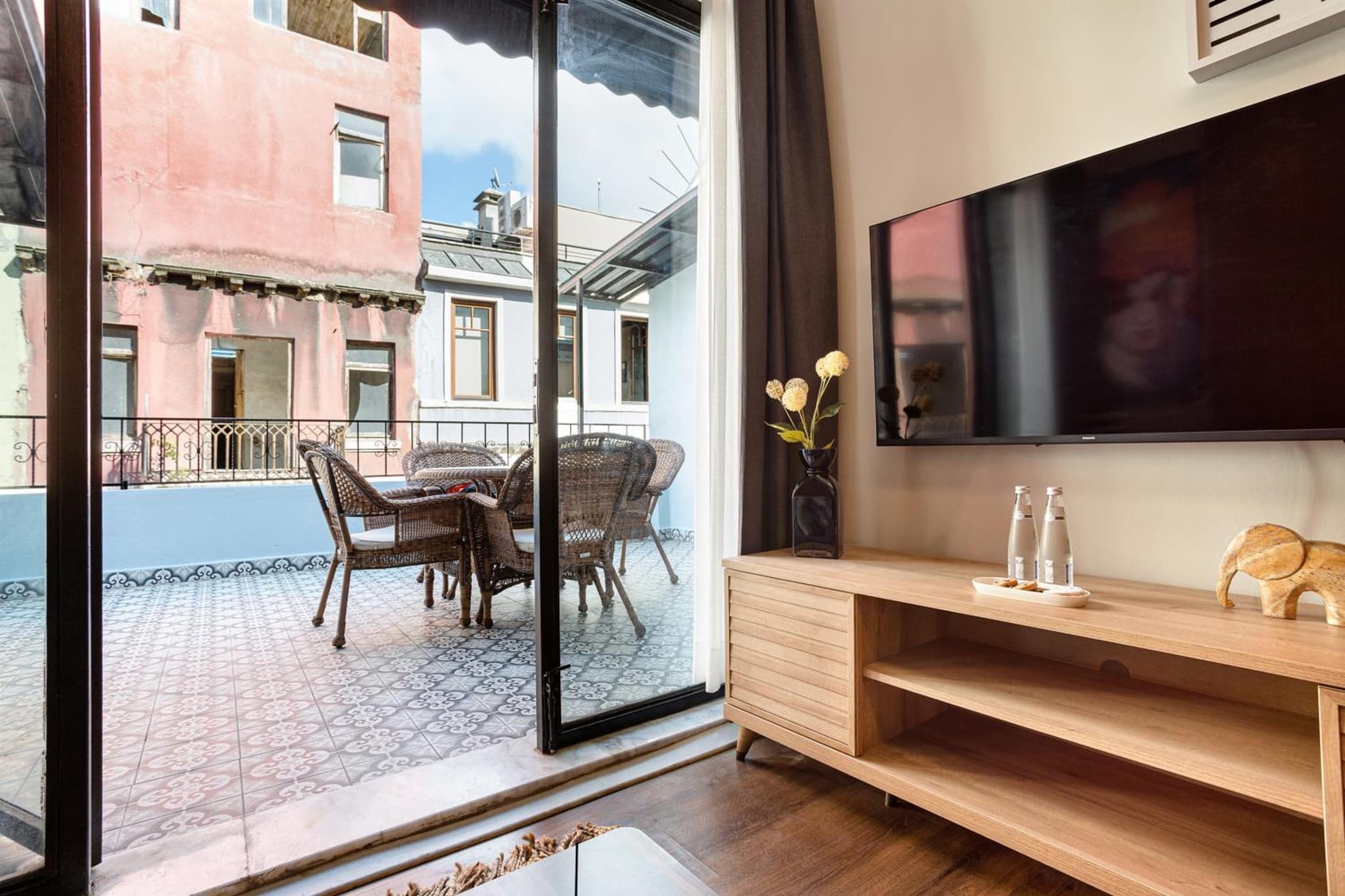 Port Galata Süitleri - Image 2