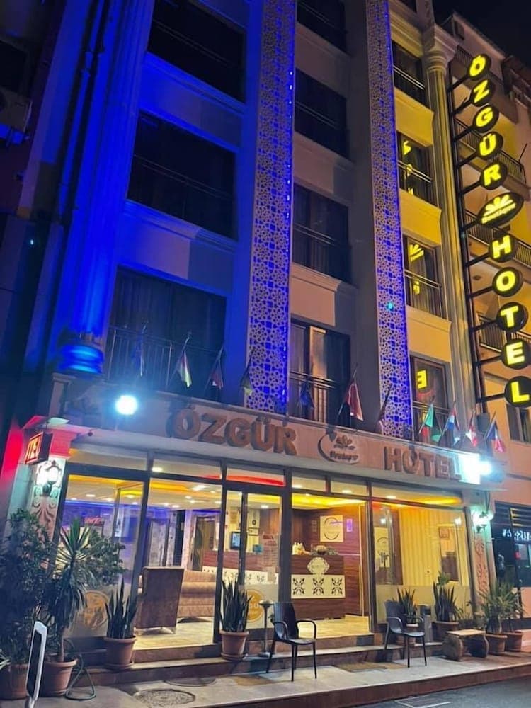 Ozgur Otel fotoğrafı