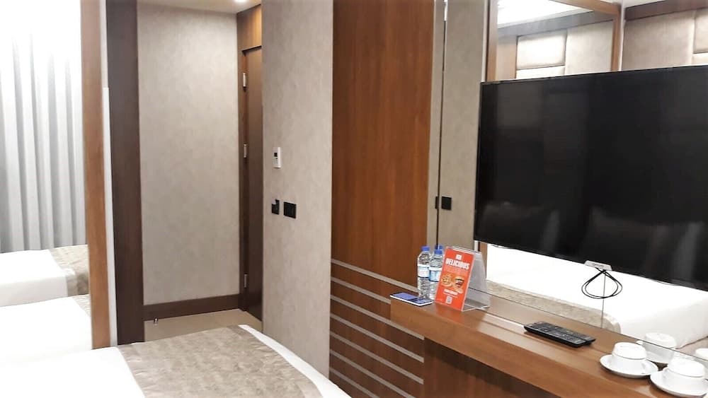 Four Sides Beyoğlu - Image 2