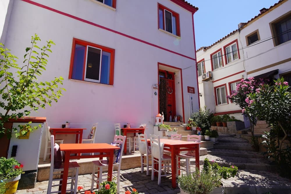 Alaybey Ada Evi fotoğrafı