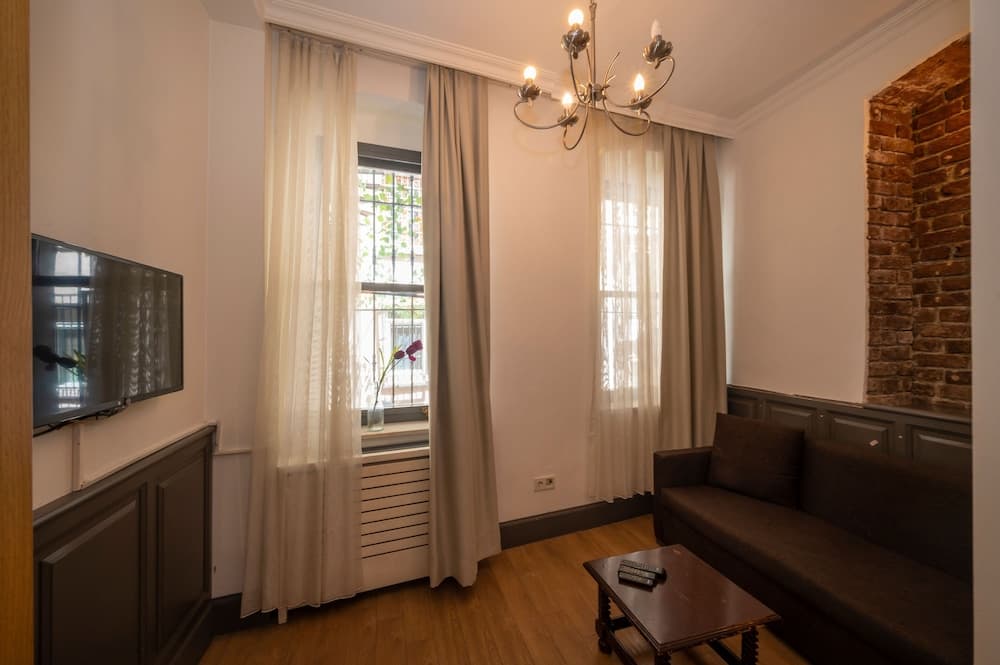Pera Line Cihangir Hotel - Image 4