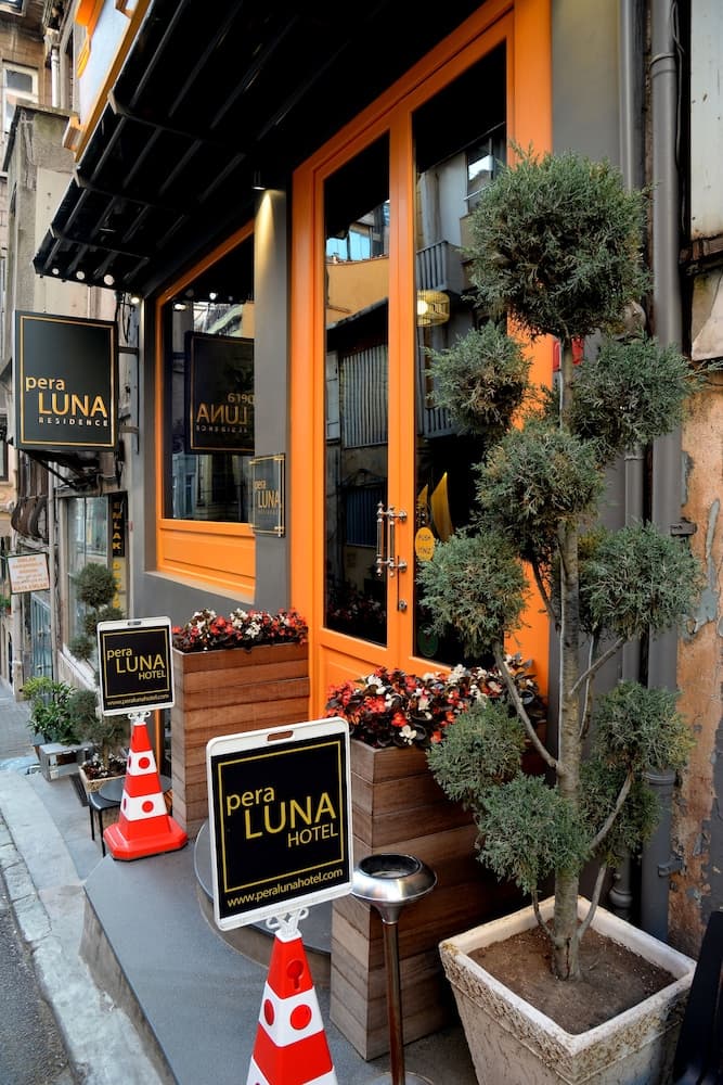 Pera Luna Residence - Özel Sınıf - Image 1