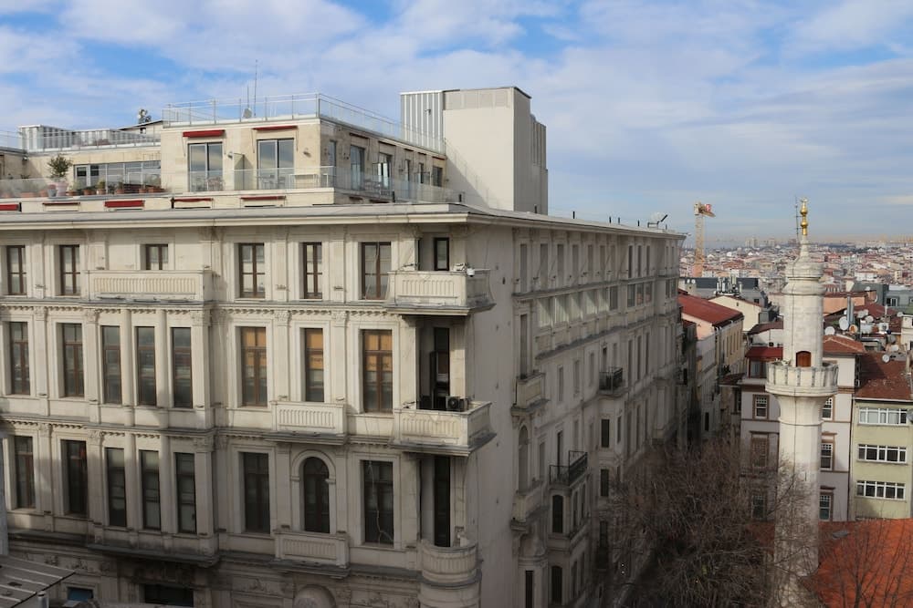 Li Hotel Pera fotoğrafı