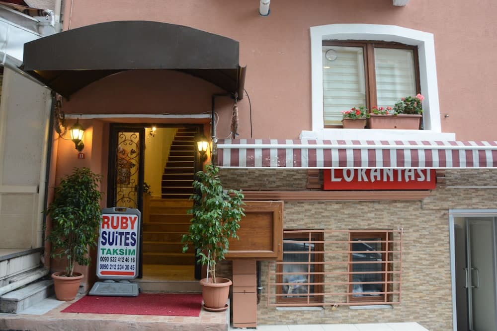 Taksim Ruby Süitler fotoğrafı